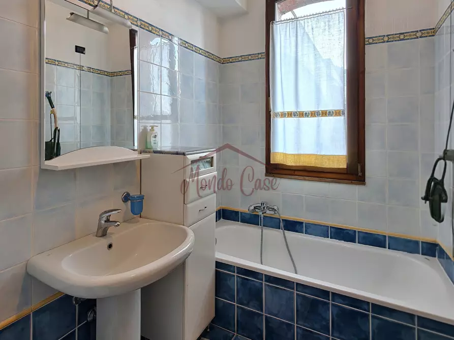 Immagine 45 di Porzione di casa in vendita  in Via Camisano a Ameglia