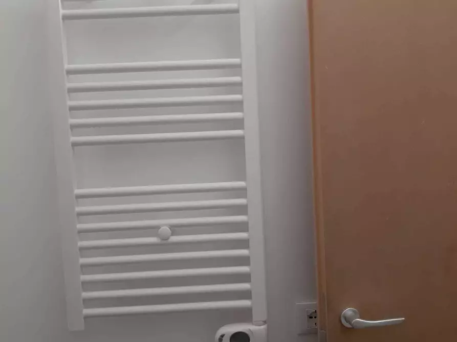 Immagine 20 di Bilocale in vendita  in Via San Giuseppe Benedetto Cottolengo 19 a Torino