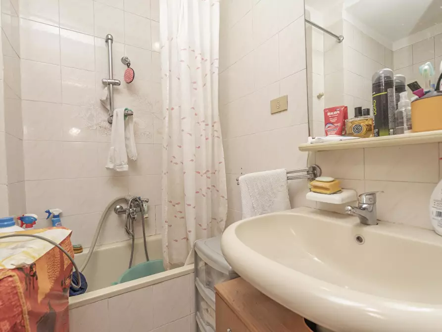 Immagine 12 di Villa in vendita  in Via Lucento 68 a Torino