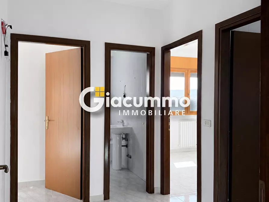 Immagine 25 di Pentalocale in affitto  in Via delle Medaglie Olimpiche a Potenza