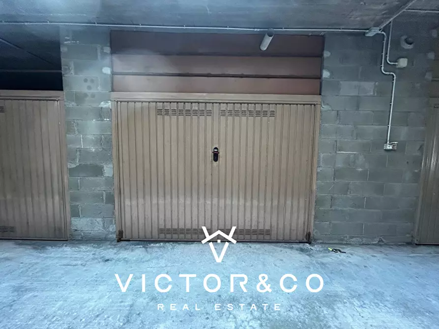 Immagine 6 di Garage in vendita  in Corso torino snc a Novara