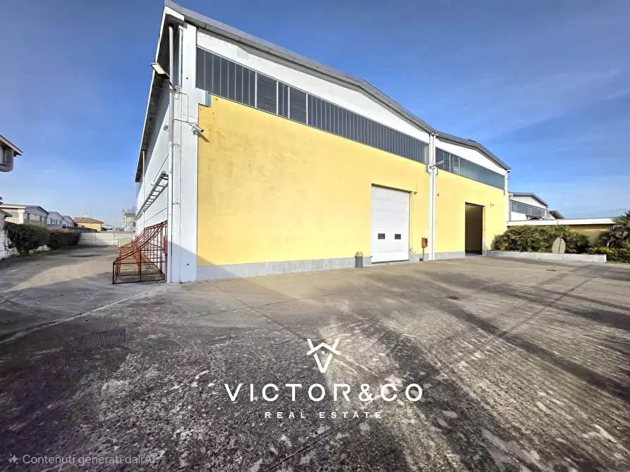 Immagine 3 di Attività artigianale in vendita  in Strada Provinciale per Biandrate 16 a San Pietro Mosezzo