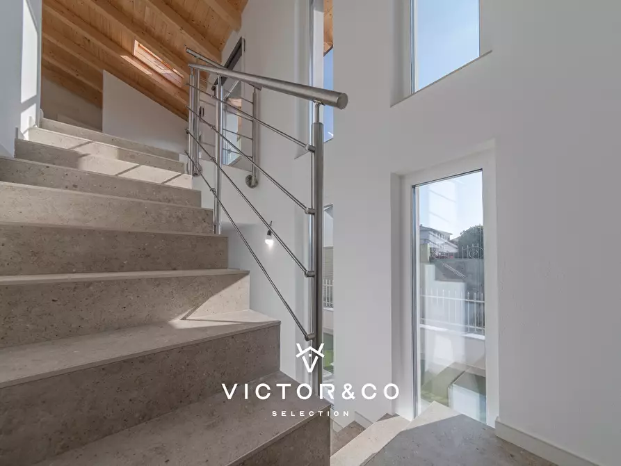 Immagine 12 di Villa in vendita  in Vicolo G. Brustio 1 a Galliate