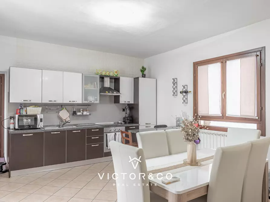 Immagine 43 di Casa bifamiliare in vendita  in Via Marconi snc a Briona