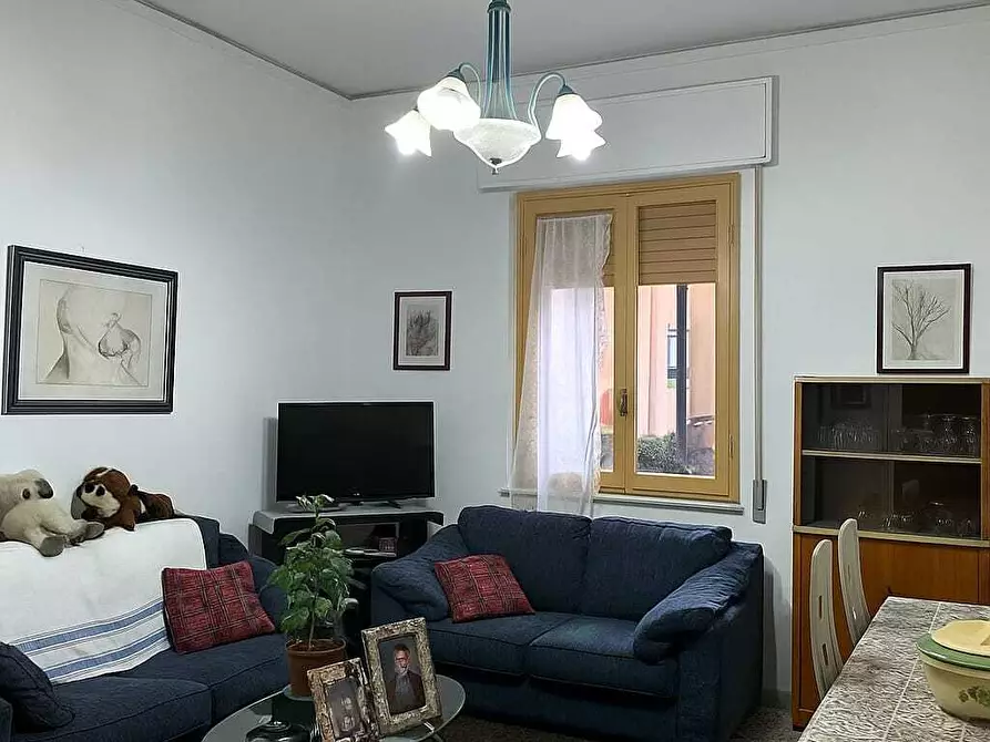 Immagine 8 di Quadrilocale in vendita  in Via Ruggerone da Palermo 52 a Palermo