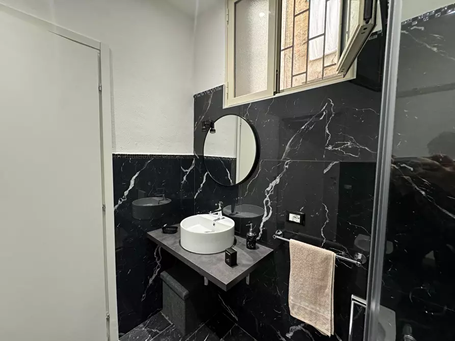 Immagine 17 di Bilocale in affitto  in Via Colonna Rotta a Palermo