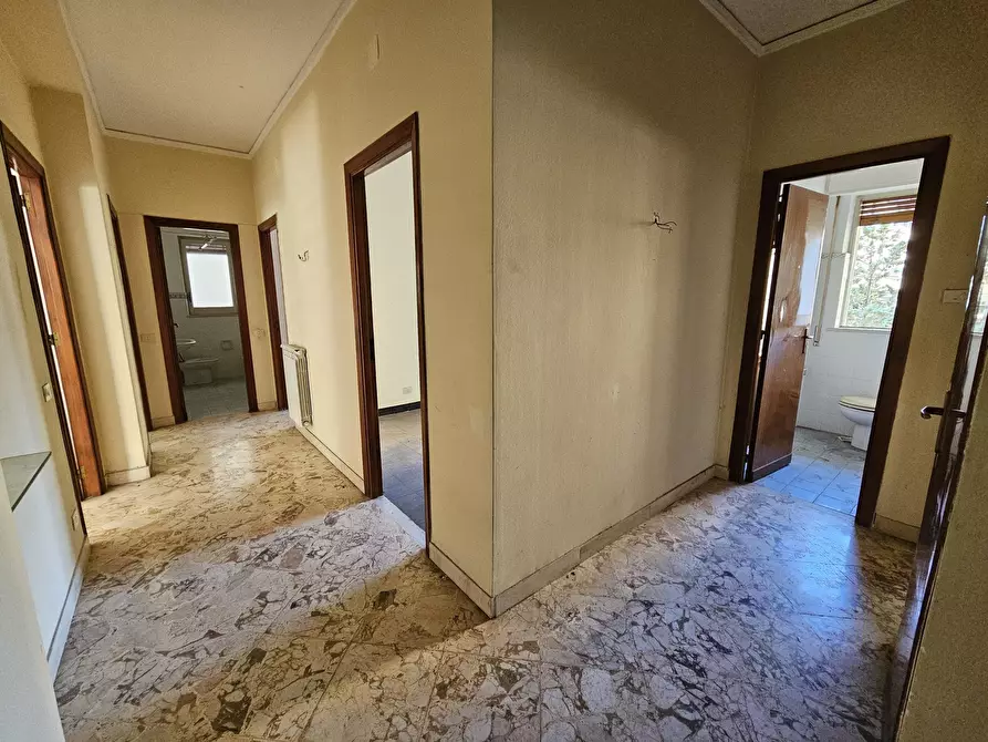 Immagine 11 di Appartamento in vendita  a Palermo