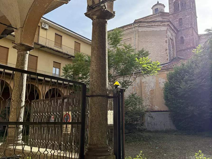 Immagine 31 di Palazzo in vendita  in Via San Gaudenzio 11 a Novara