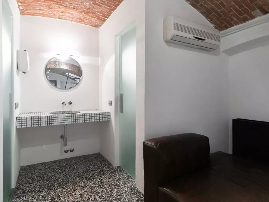 Immagine 25 di Trilocale in vendita  in Via Paolo Frisi 8 a Milano