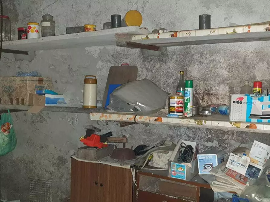 Immagine 17 di Porzione di casa in vendita  a Varsi
