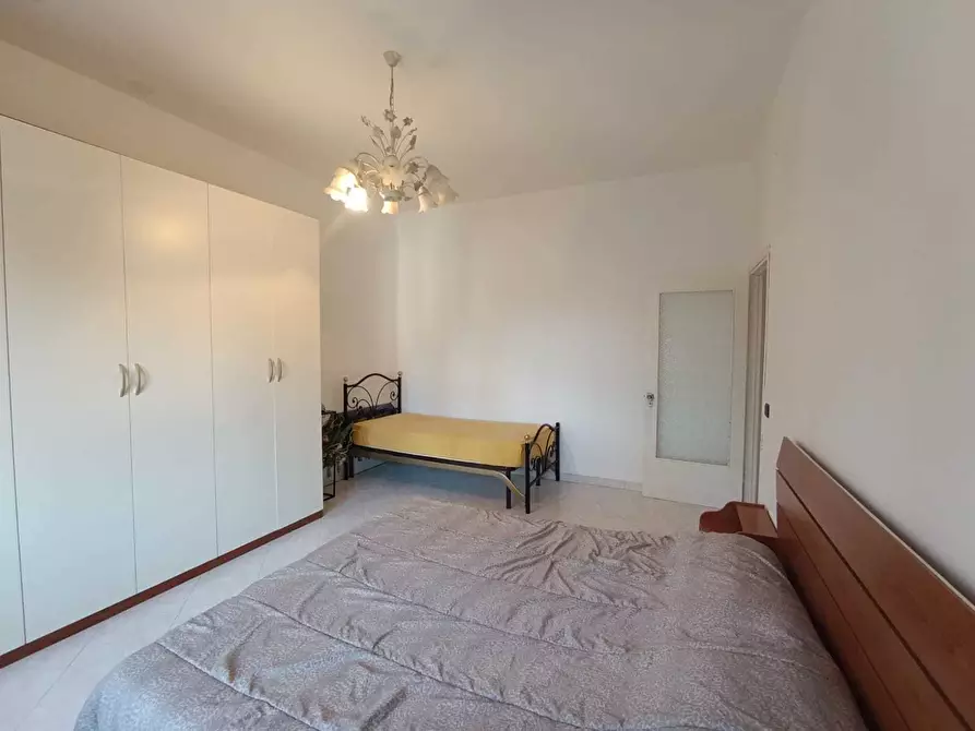 Immagine 16 di Stanza singola in affitto  a Collecchio