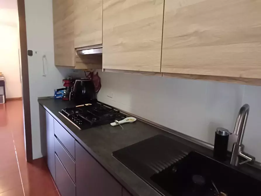 Immagine 8 di Trilocale in vendita  a Traversetolo