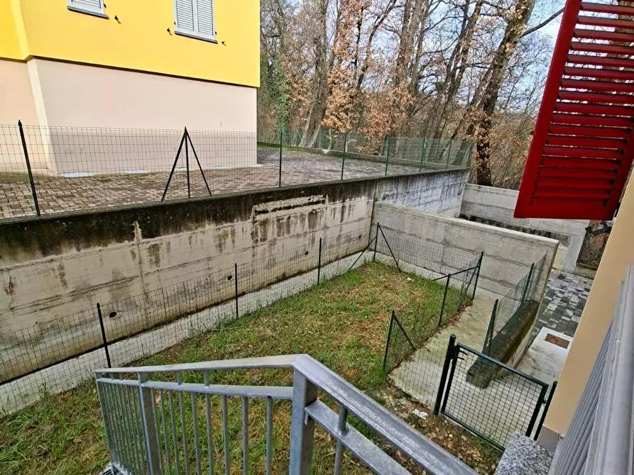 Immagine 8 di Bilocale in vendita  a Medesano