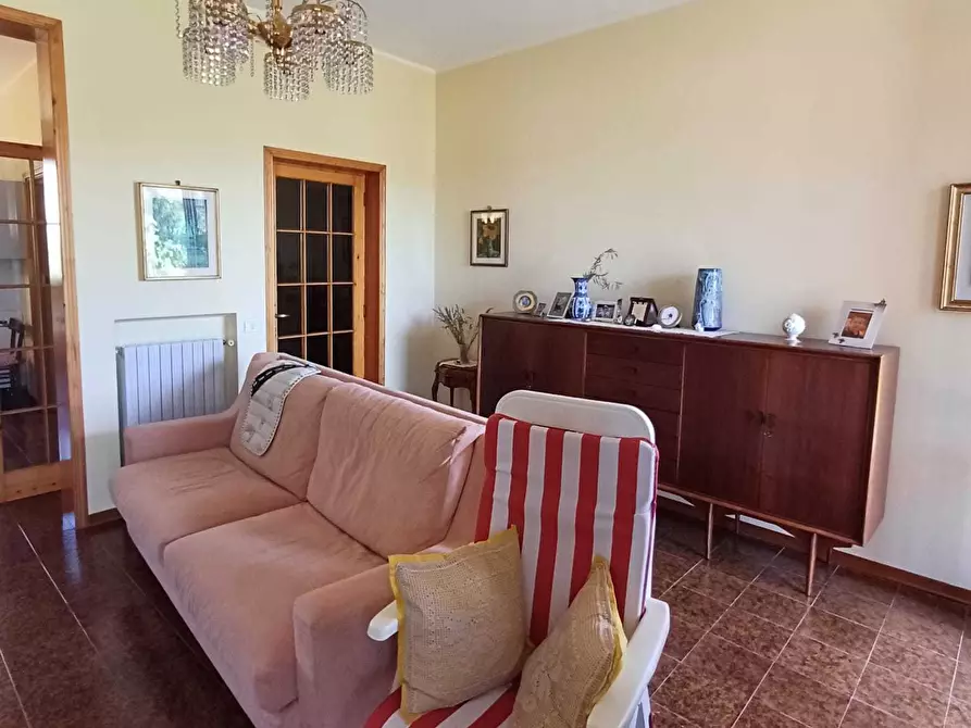 Immagine 49 di Casa bifamiliare in vendita  a Varano De' Melegari