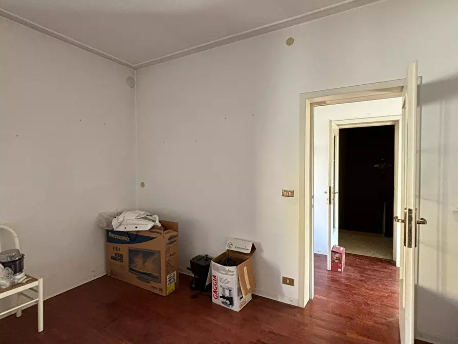 Immagine 53 di Casa trifamiliare in vendita  a Varano De' Melegari