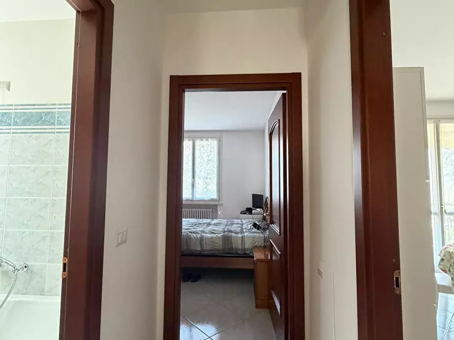 Immagine 13 di Stanza singola in affitto  a Fornovo Di Taro