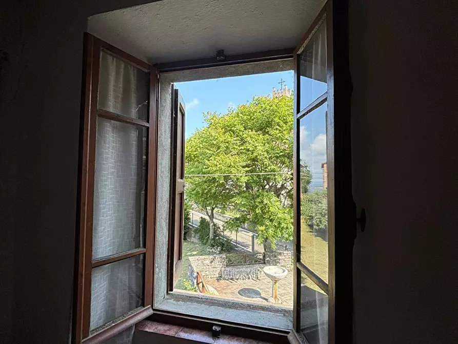 Immagine 26 di Porzione di casa in vendita  a Terenzo