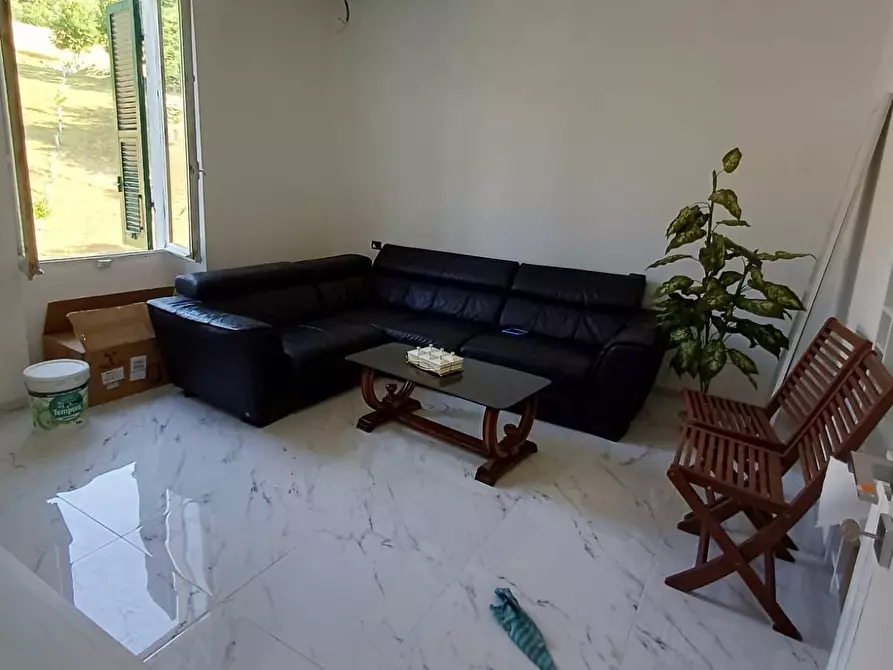 Immagine 5 di Trilocale in vendita  a Borgo Val Di Taro