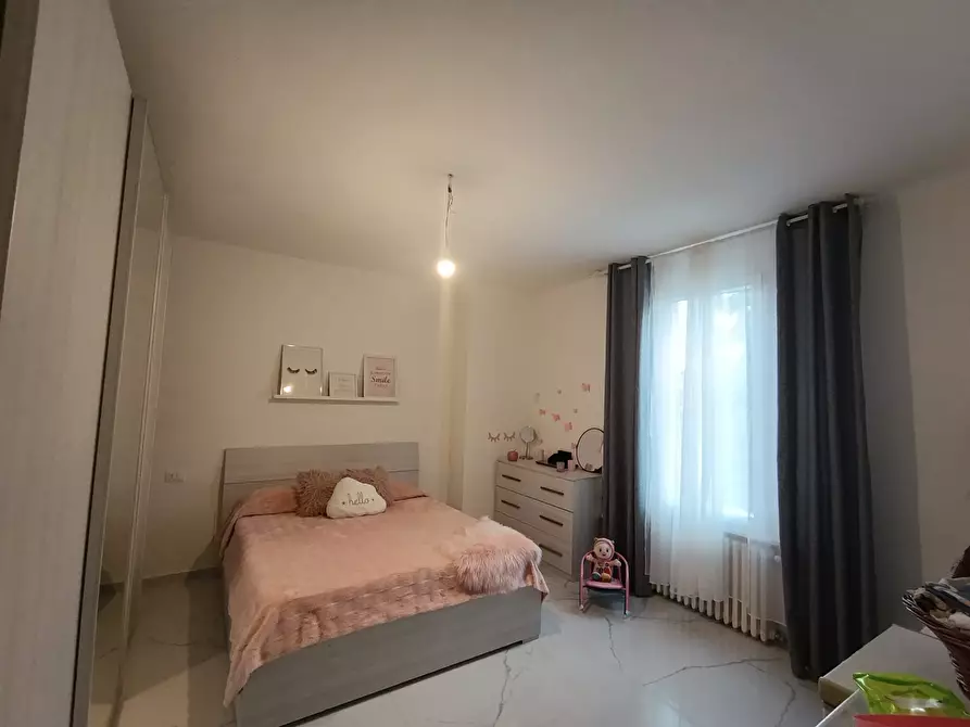 Immagine 14 di Quadrilocale in vendita  a Fornovo Di Taro