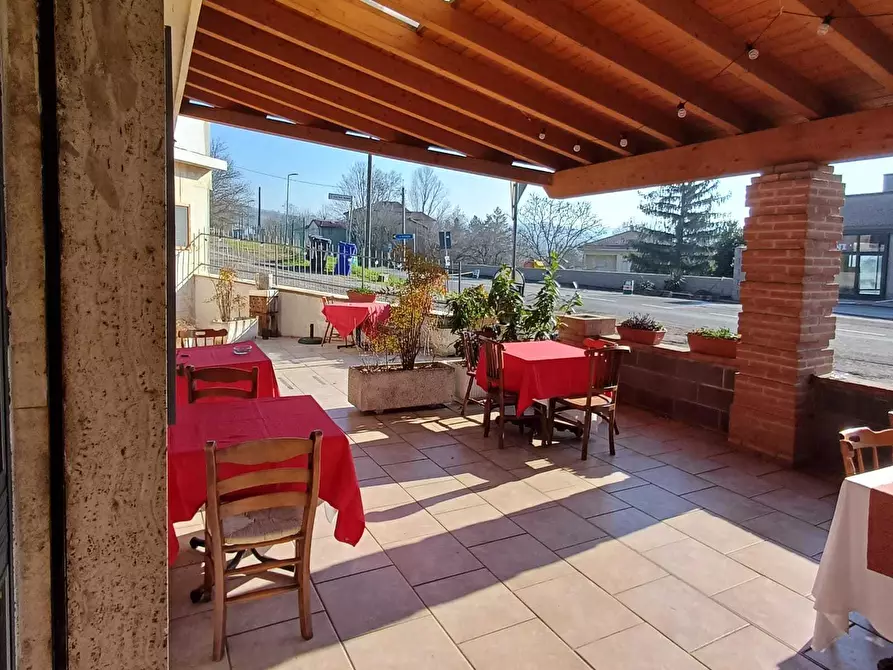 Immagine 5 di Locale commerciale in affitto  a Fornovo Di Taro