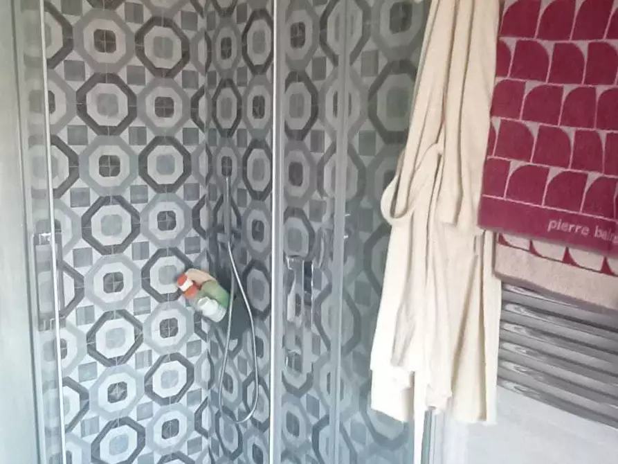 Immagine 42 di Quadrilocale in vendita  in Via Canonica 27 a Arcola