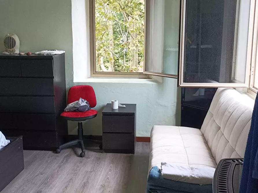 Immagine 10 di Trilocale in vendita  a Fornovo Di Taro