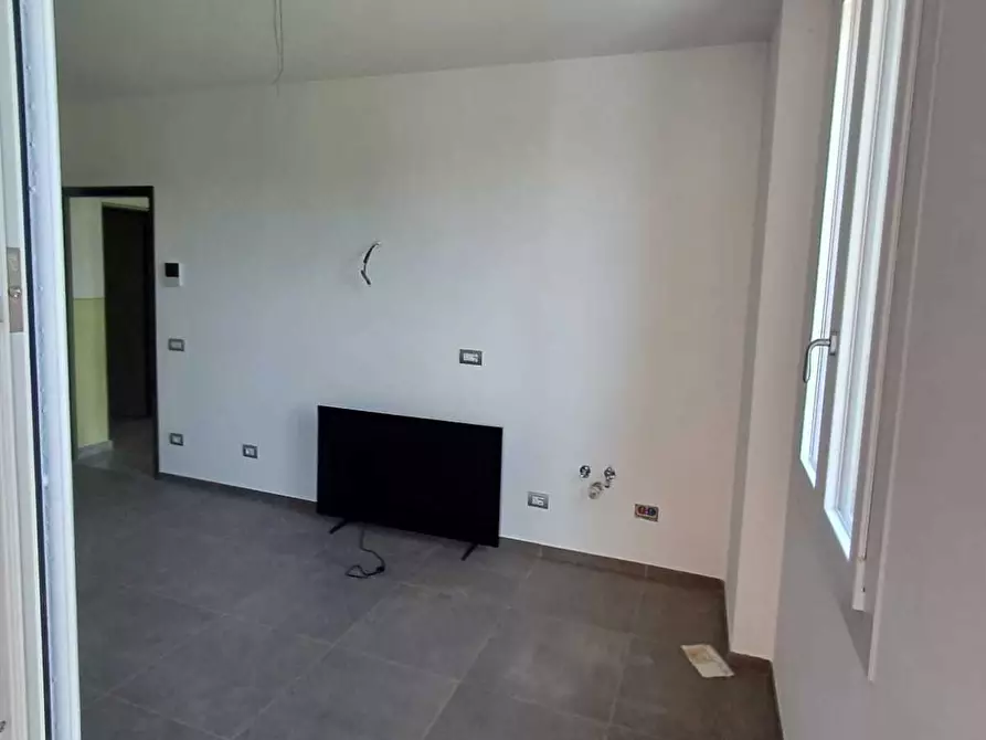 Immagine 14 di Trilocale in vendita  a Medesano