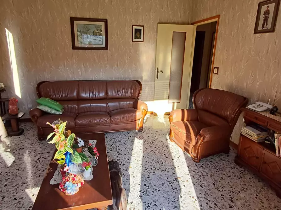 Immagine 42 di Quadrilocale in vendita  a Fornovo Di Taro