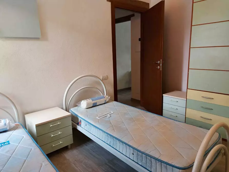 Immagine 6 di Terratetto in vendita  a Medesano