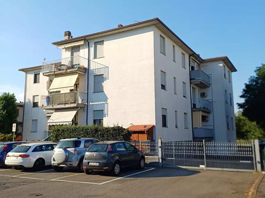 Immagine 2 di Trilocale in vendita  a Medesano