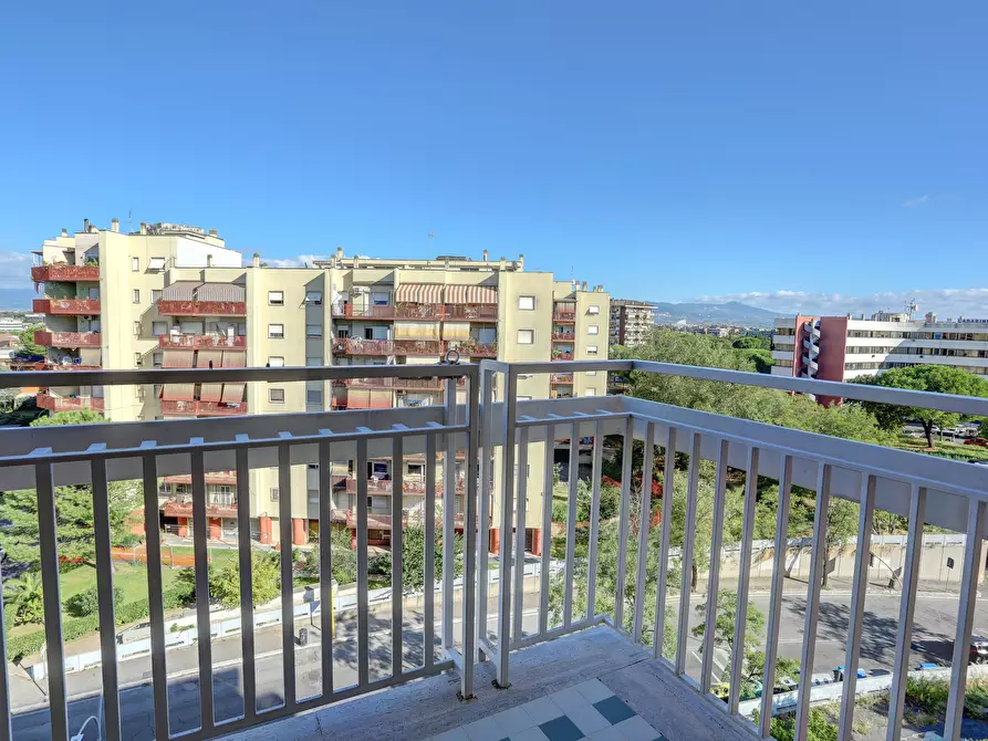 Immagine 7 di Attico in vendita  in Via Davide Campari 18 a Roma