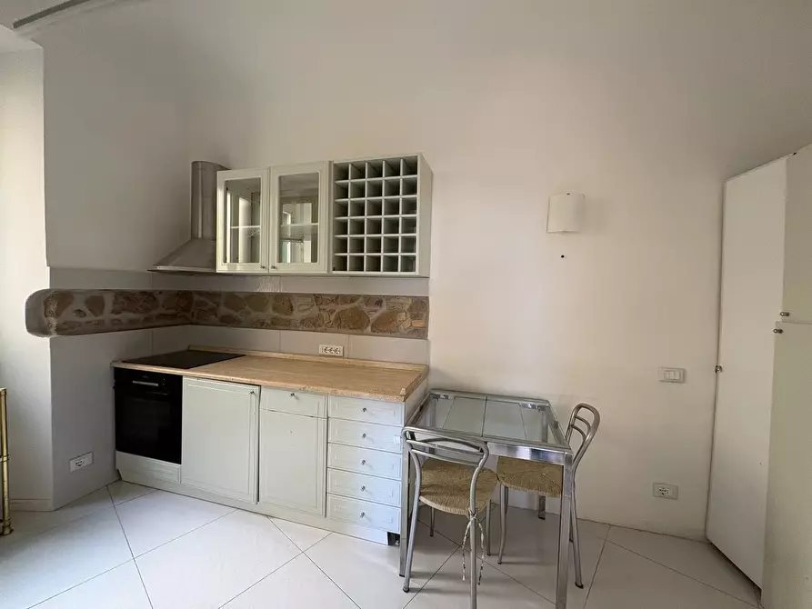 Immagine 8 di Trilocale in affitto  in Via di San Giovanni in Laterano 276 a Roma