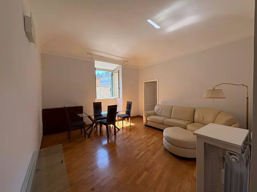 Immagine 11 di Trilocale in affitto  in Via di San Giovanni in Laterano 276 a Roma