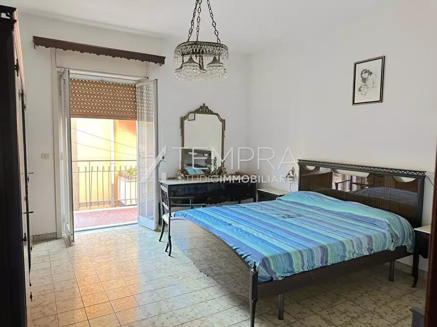 Immagine 8 di Appartamento in vendita  in Via della Costituzione 32 a Adrano
