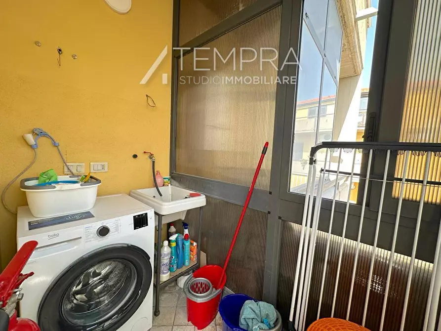 Immagine 24 di Appartamento in vendita  in Via Paolo VI a Adrano