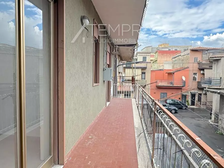 Immagine 19 di Appartamento in vendita  in Via Ninfa Talia a Adrano