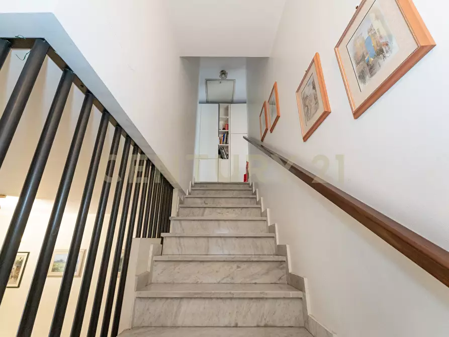 Immagine 36 di Villa in vendita  in Via Santa Rosa da Lima 17 a Catania