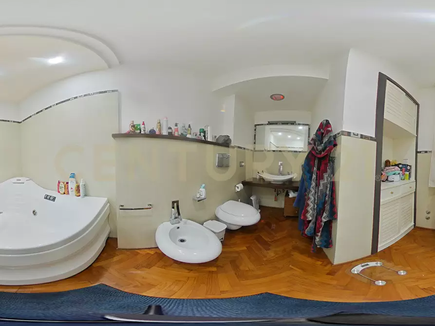 Immagine 107 di Villa in vendita  in Via G. Pezzana 11 a Aci Castello