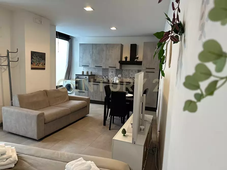 Immagine 7 di Loft/Open space in vendita  in Via Cristoforo Colombo 34 a Catania