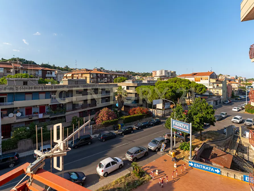 Immagine 23 di Quadrilocale in vendita  in Via Saverio Fiducia 15 a Catania
