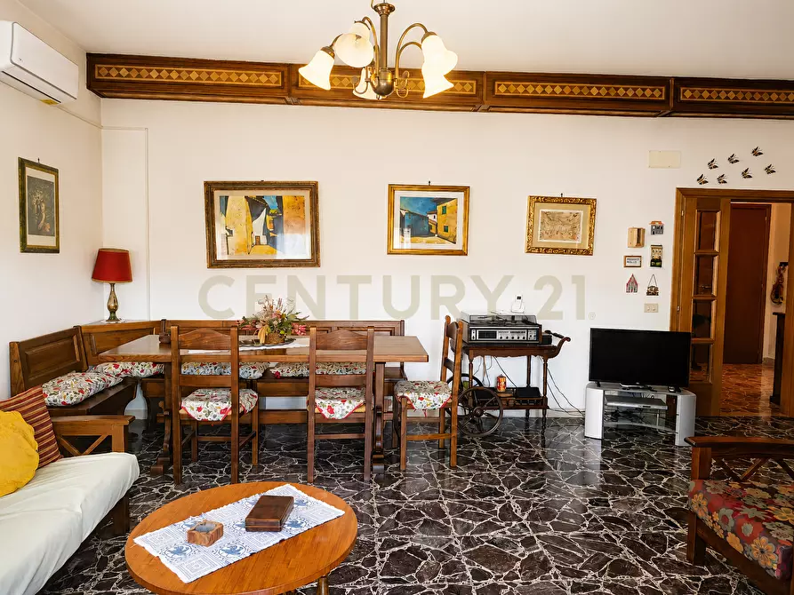 Immagine 14 di Pentalocale in vendita  in VIA PRIMO MAGGIO 51 51 a Abbadia San Salvatore