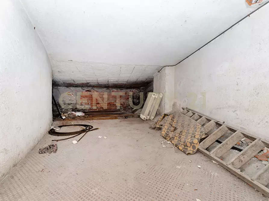 Immagine 22 di Garage in vendita  in Via Giacomo Leopardi 119 a Catania