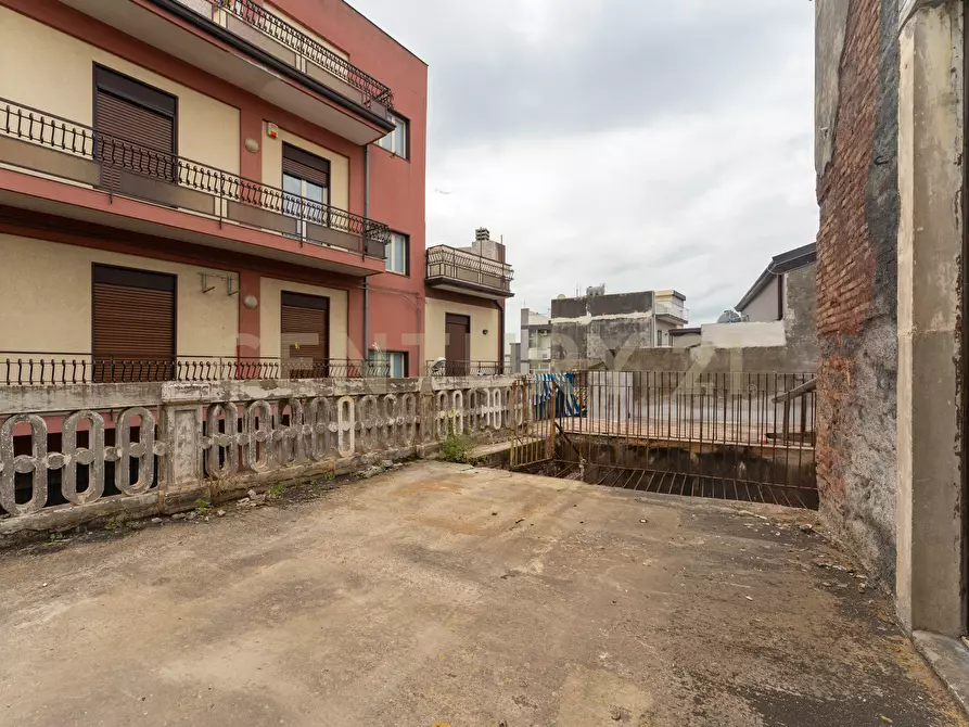 Immagine 29 di Casa indipendente in vendita  in Via Vittorio Veneto 83 a Misterbianco