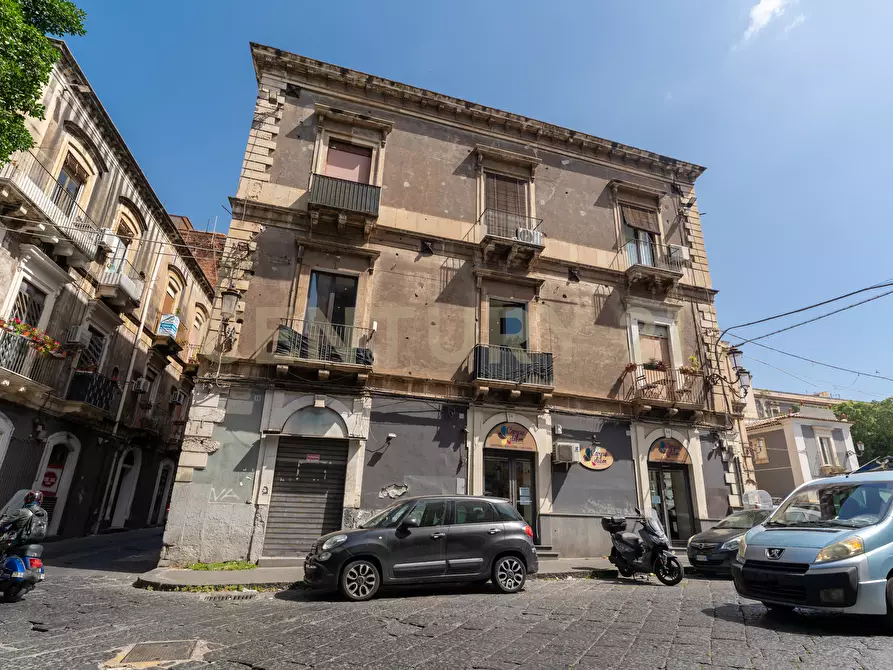 Immagine 8 di Quadrilocale in vendita  in Piazza Miracoli 2 a Catania