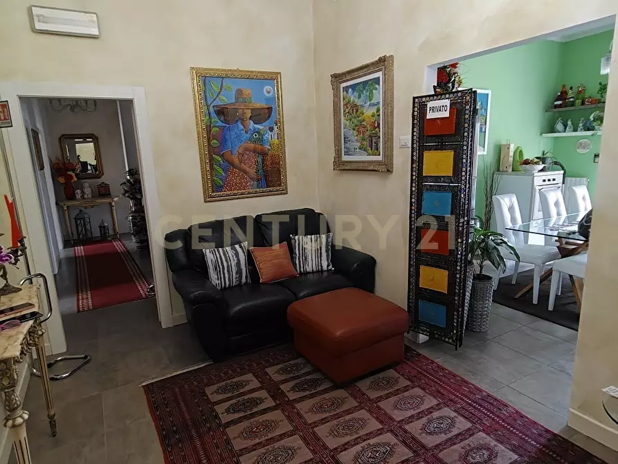 Immagine 7 di Pentalocale in vendita  in Stradone Santa Lucia 109 a Verona