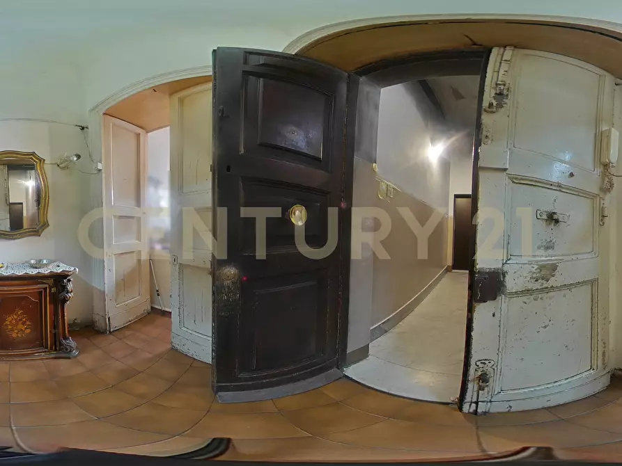 Immagine 31 di Bilocale in vendita  in Via Archimede 143 a Catania