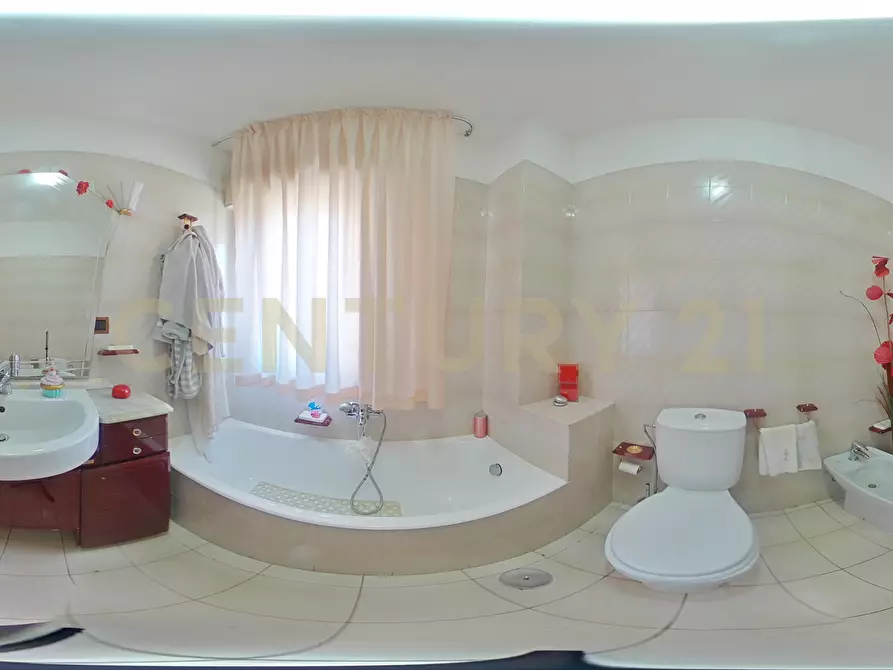 Immagine 32 di Appartamento in vendita  in Via Spagnola 51 a Aci Castello