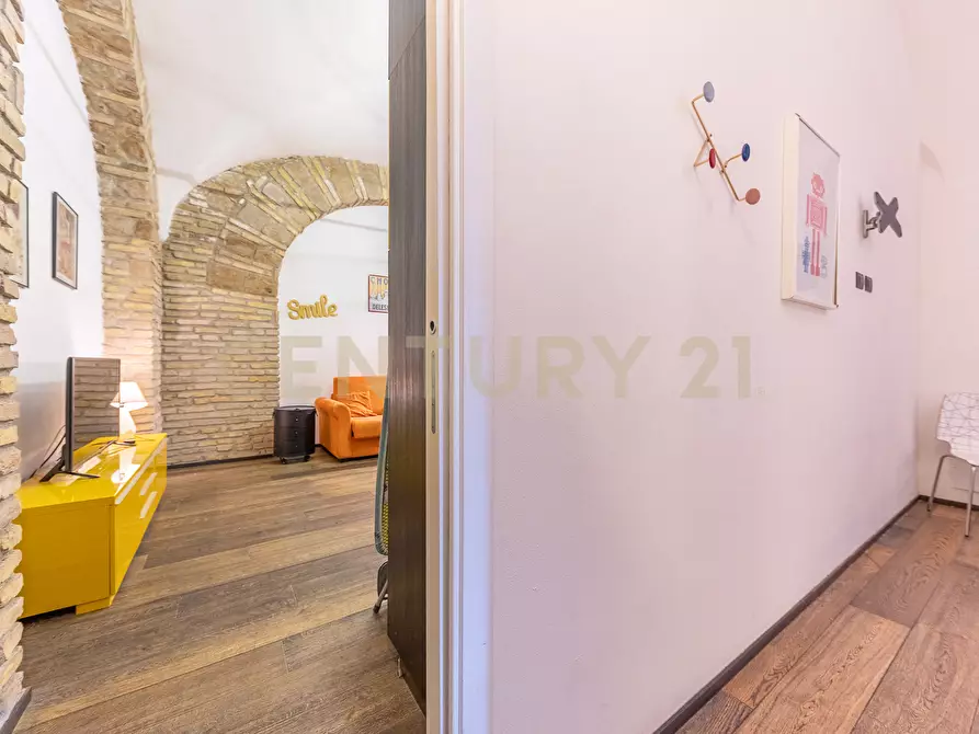 Immagine 21 di Bilocale in affitto  in Via Agostino Bertani a Roma