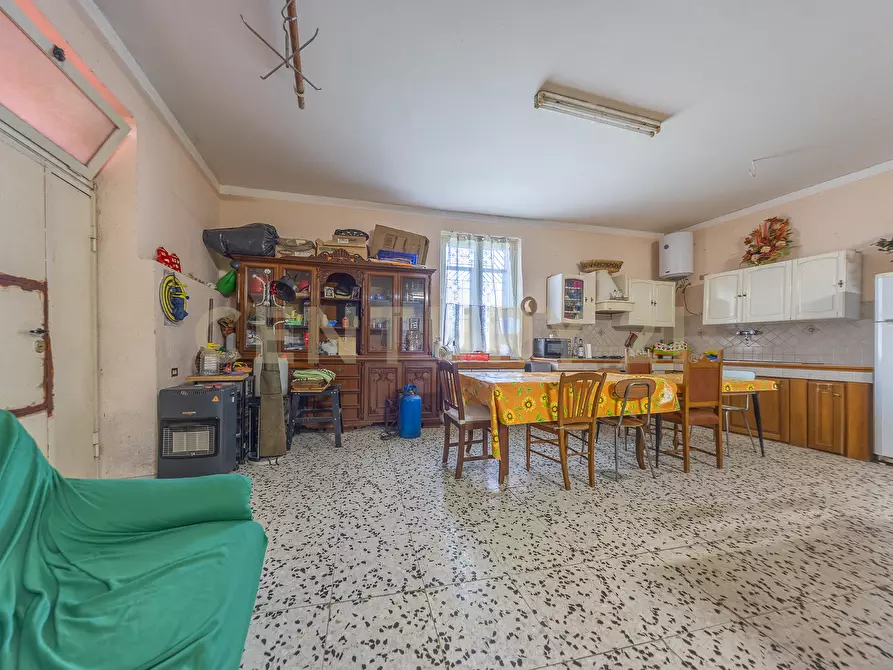 Immagine 16 di Rustico / casale in vendita  in via mercorano 1 a San Gregorio Da Sassola