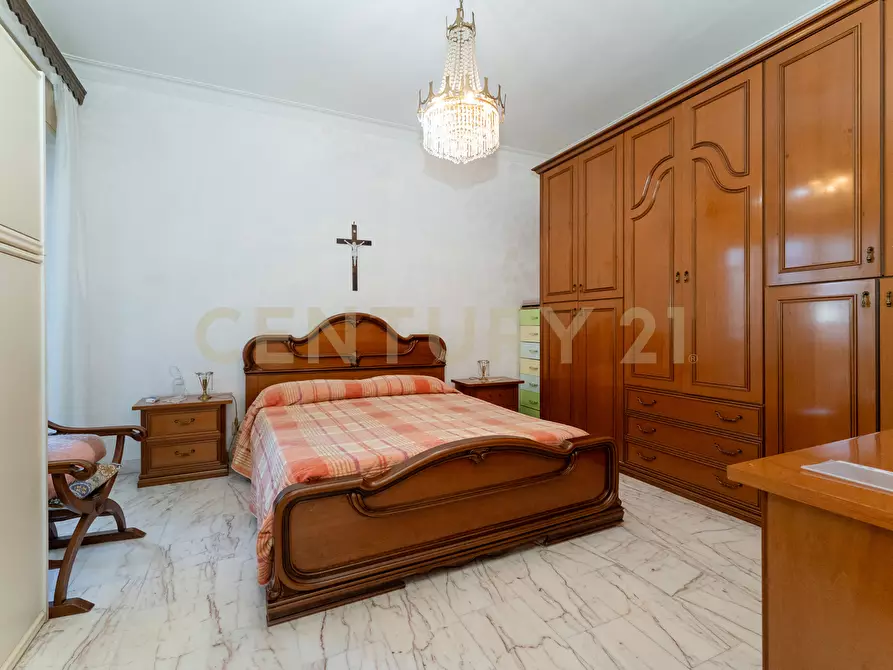 Immagine 31 di Quadrilocale in vendita  in Via Monreale 16 a Catania